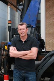 Lastbilsælger sætter prisen i sit arbejde