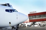 Lavprisselskab ger sit engagement i Djursland-lufthavn