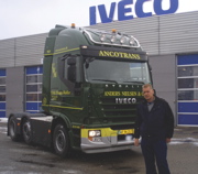 Ulrik Waage M�llers daglige bil er en Stralis 