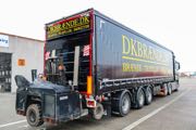 City-traileren forhindrer, at det falder br�nde ned