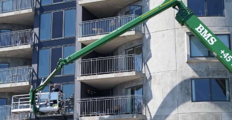 Chauffører med speciale i lifte på lastbiler kan betjene byggecenters kunder