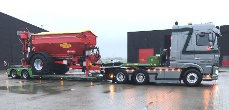 Hr-vognmand fra Herrested daffer ud med en kvinde bag