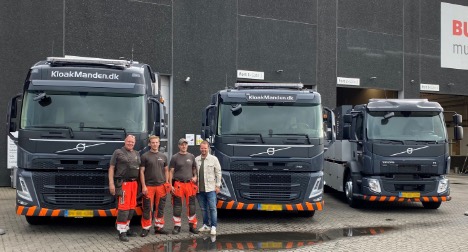 Kloakmanden ruller ud med nye slamsugere