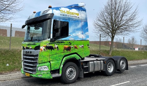 Lastbilmægler med hollandsk speciale deltager i transportmesse