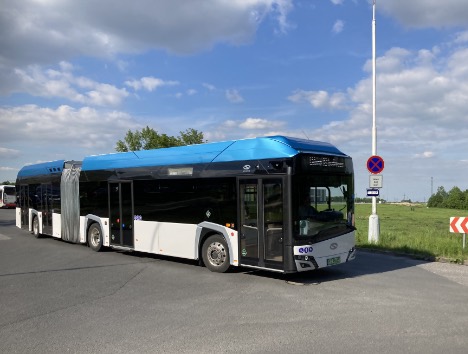 Polsk ledbus med brint-elektrisk drivline er kret som rets Bus 2025