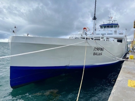 F�rge til Sams� er blevet forsinket p� grund af vejret i Biscayen