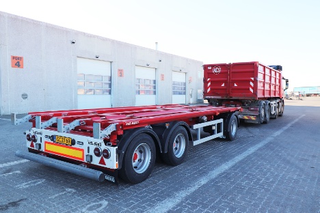 Overf�rslen blev gennemf�rt med en fire-akslet forvogn