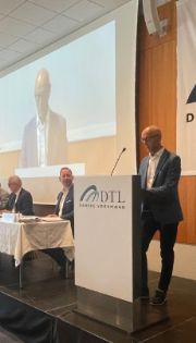 VOGNMANDSFORMAND:: Vognm�ndenens dagligdag er fyldt med kontrol og bureaukrati