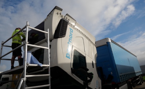 Solceller p� taget betyder mindre CO2-udledning fra diesellastbiler